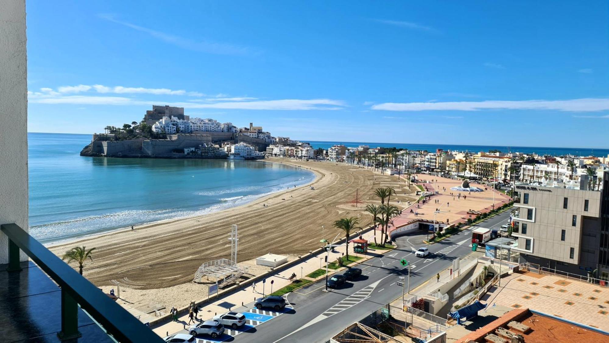 Apartamento Loft Primera Linea De Playa, Vistas Altas Mar Y Castillo Peníscola Exterior foto